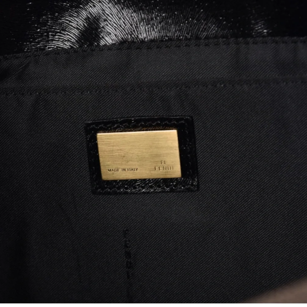 Fendi Elegant Black and Tan Selleria Canvas & Leather Shoulder Bag - Picture 6 of 7